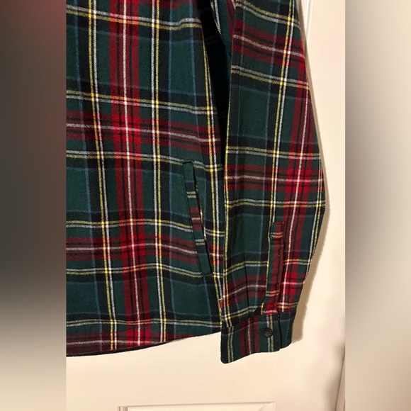 L.L. Bean Women's Cotton Flannel Hooded Unlined Shacket Red Green Plaid Size M - Picture 3 of 7